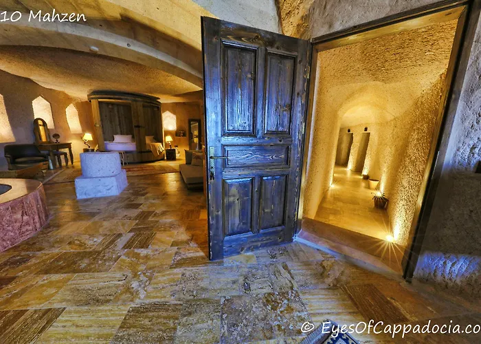 Eyes Of Cappadocia Cave Üçhisar