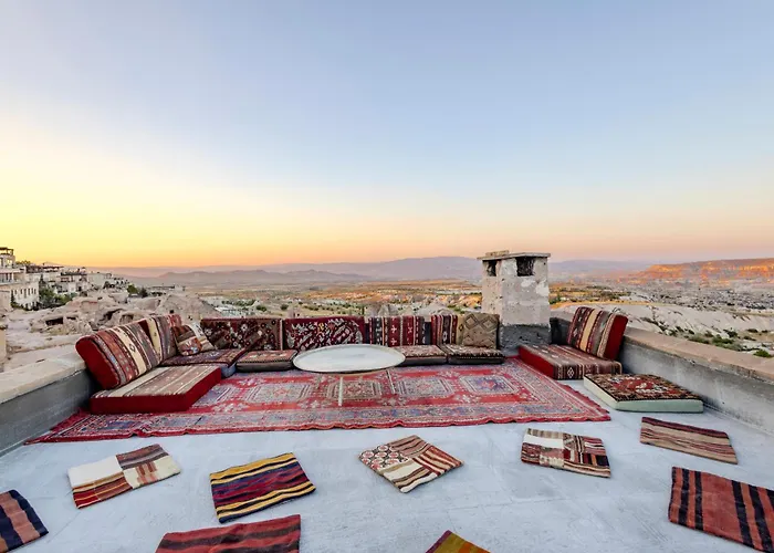 Eyes Of Cappadocia Cave Üçhisar